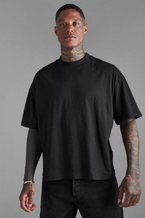 OVERSIZED BOXY WORLDWIDE GRAPHIC T-SHIRT