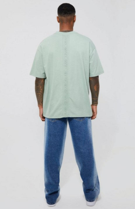 MAN OVERSIZED DEBOSSED RIB T-SHIRT