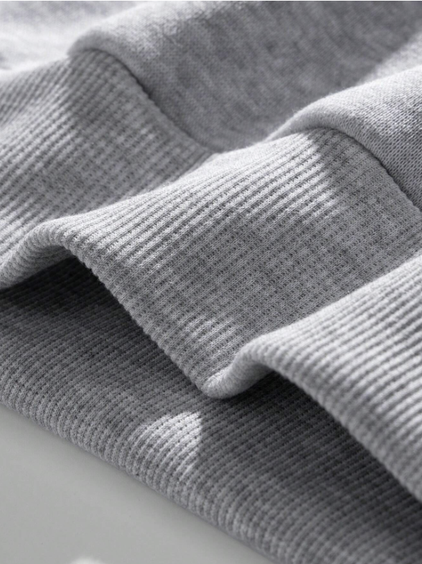 Men Spider Graphic Drop Shoulder Drawstring Hoodie