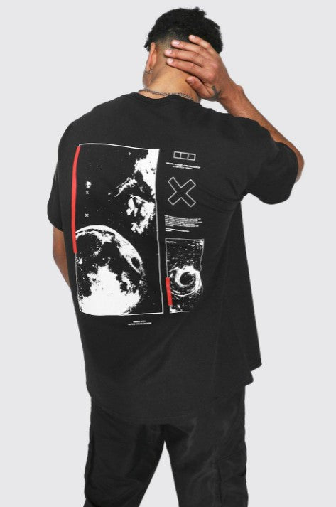 OVERSIZED SPACE BACK PRINT T-SHIRT